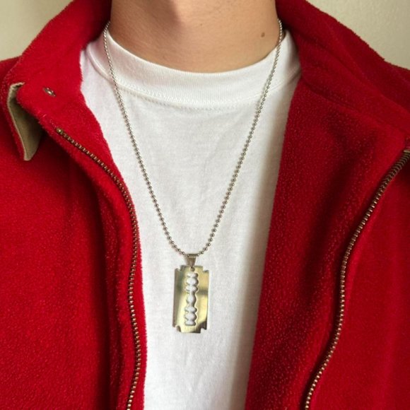 Y2K 2000s silver razor blade pendant chain necklace - Picture 1 of 8